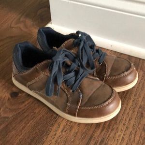 Boys brown dress shoes
